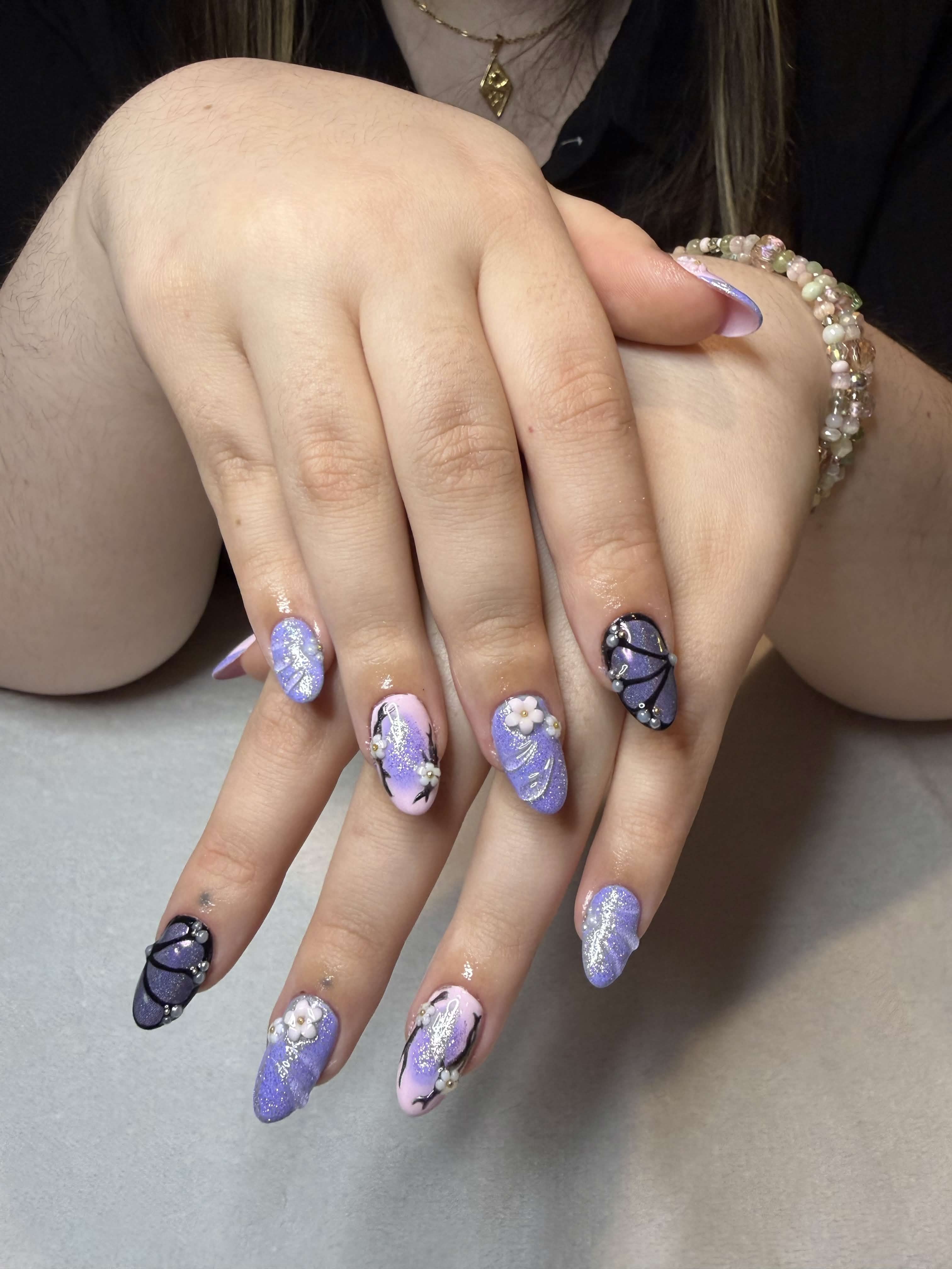 Builder Gel vs Gel Polish: Which One Is Right for You?